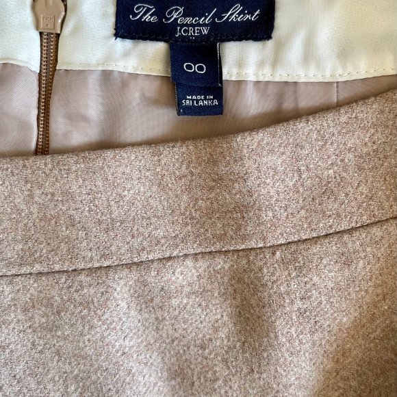 J. Crew The Pencil Skirt Double Serge Wool; Tan; sz 00 - Picture 3 of 5